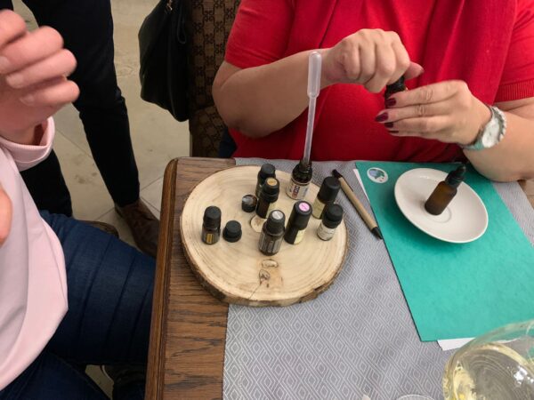 workshop výroby parfému